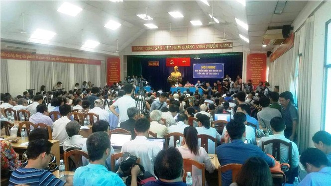 Cử tri Thủ Thiêm kỳ vọng đối thoại với Bí thư Nguyễn Thiện Nhân - ảnh 1