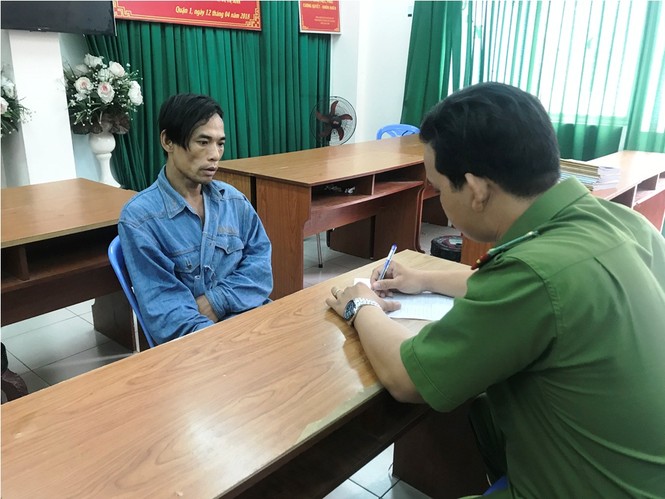Cảnh sát hình sự nổ 4 phát súng bắt cướp ở công viên - ảnh 2