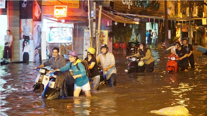 'Siêu máy bơm' giải cứu rốn ngập Sài Gòn, bao giờ chốt giá thuê? - ảnh 4