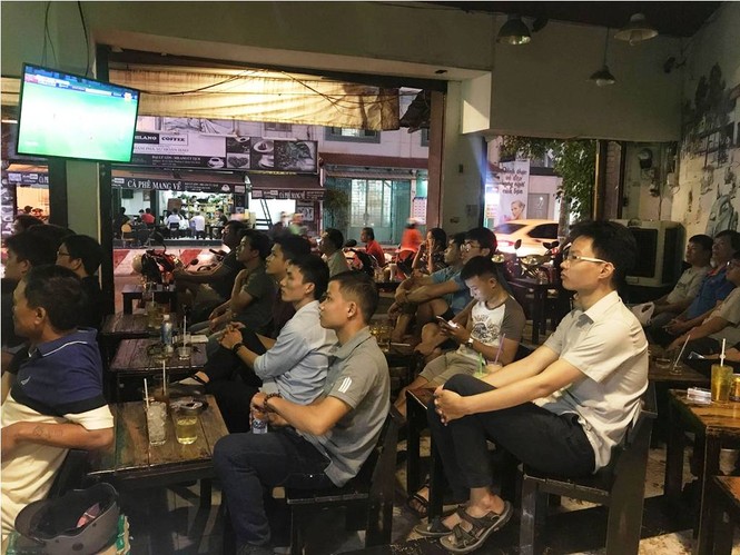 Người Sài Gòn cuồng nhiệt đồng hành cùng Olympic Việt Nam - ảnh 10