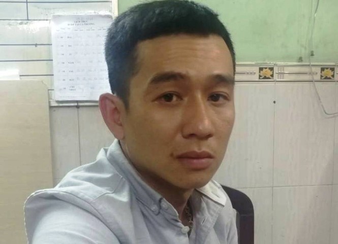 Cảnh sát hình sự nổ súng bắn kẻ cướp dùng bình xịt hơi cay - ảnh 2