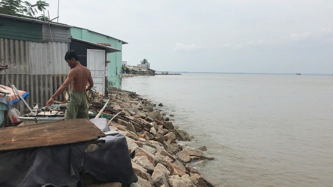 TPHCM khẩn trương ứng phó bão số 9, cấm tàu thuyền ra khơi - ảnh 1