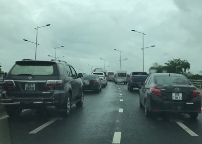 Tai nạn liên hoàn trên cao tốc Ninh Bình-Cầu Giẽ - ảnh 4