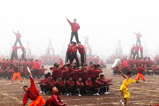 ‘Đội bóng Thiếu Lâm’ từ phim ra đời thực - ảnh 2