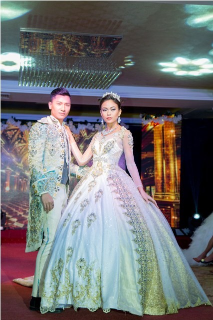Mâu Thanh Thuỷ diện áo cưới đính kim cương lộng lẫy - ảnh 2