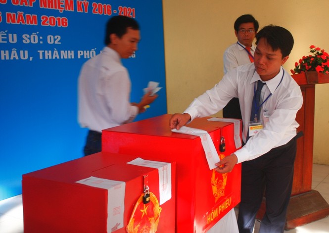 Hơn 638.000 cử tri Đà Nẵng nô nức đi bầu cử - ảnh 2