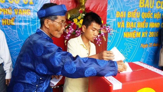 Cả nước đã có gần 96% cử tri đi bầu cử - ảnh 31