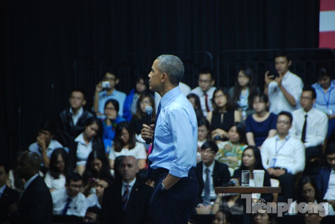 Tổng thống Mỹ Obama gây 'bão' ở GEM - ảnh 11