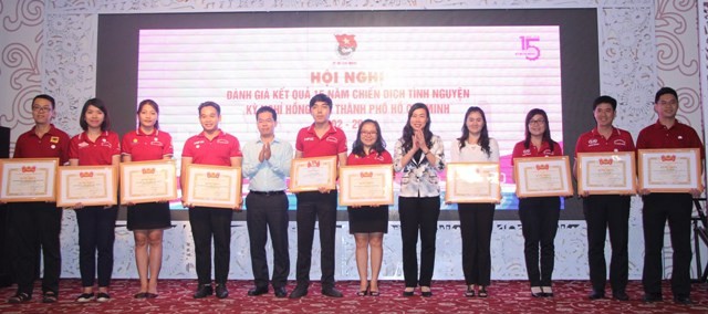 Tổng kết 15 năm chiến dịch tình nguyện Kỳ nghỉ hồng - ảnh 3