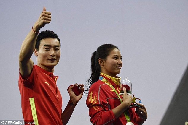 Màn cầu hôn có một không hai ở Olympic 2016 - ảnh 7