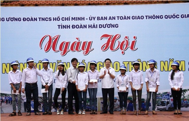 Ngày hội “Thanh niên với văn hóa giao thông” năm 2016 - ảnh 3
