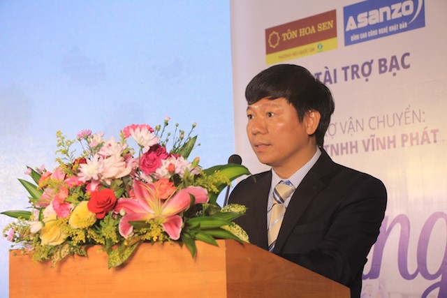 Hơn 1.6 tỷ đồng trao học bổng “Nâng bước thủ khoa” - ảnh 2