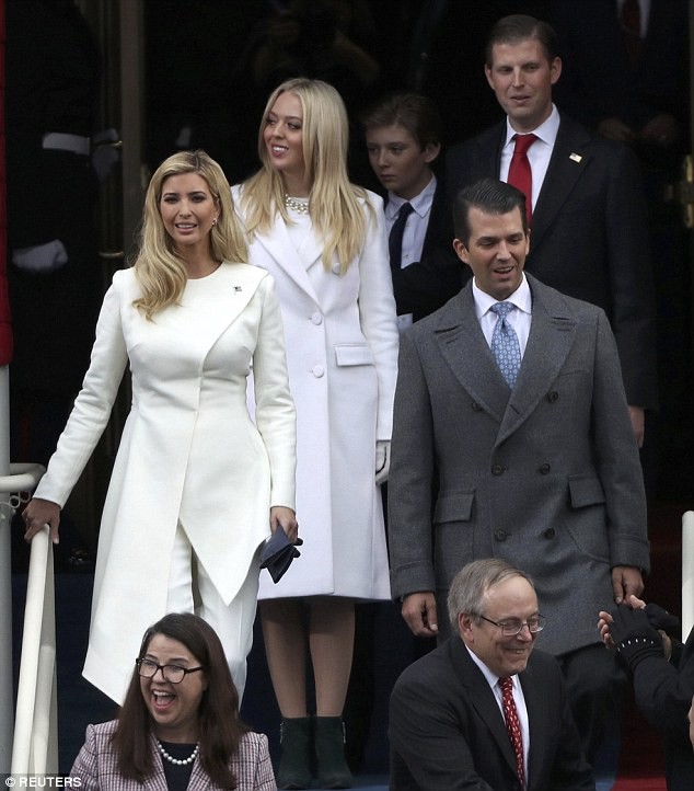 Hậu duệ ông Trump xuất hiện 'long lanh' tại lễ nhậm chức - ảnh 6