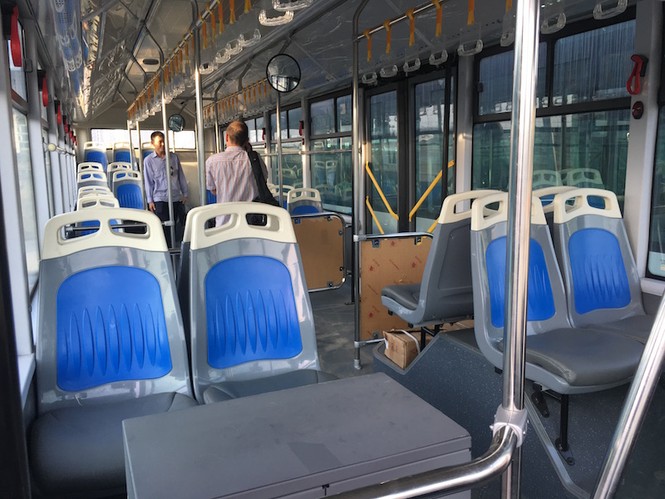 Chủ đầu tư nói gì về xe buýt BRT đội giá cao? - ảnh 2
