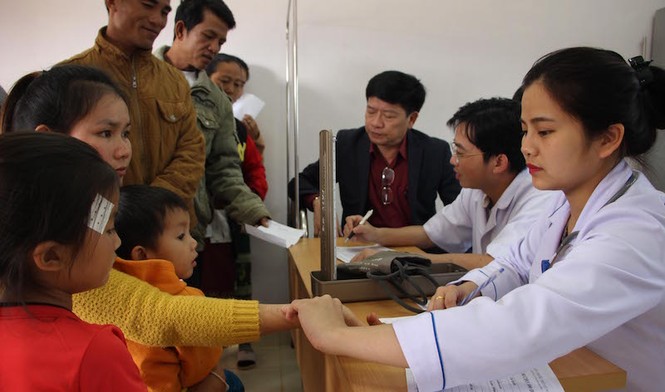 Vun đắp tình hữu nghị Việt - Lào - ảnh 3