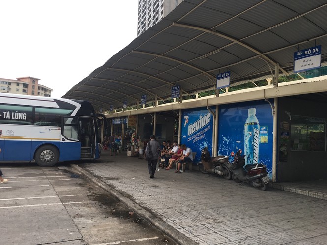 Xe Ninh Bình vẫn bắt khách tại Mỹ Đình dù đã xóa tuyến - ảnh 6