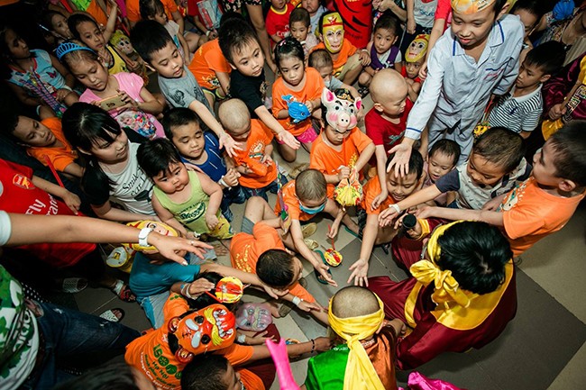 Vui Trung thu cùng các bệnh nhi - ảnh 7