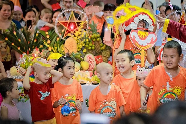 Vui Trung thu cùng các bệnh nhi - ảnh 9