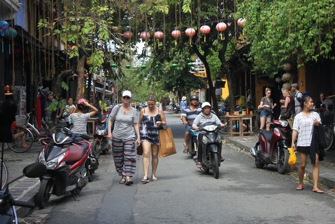 Hội An bừng sức sống, sẵn sàng đón đoàn APEC - ảnh 1