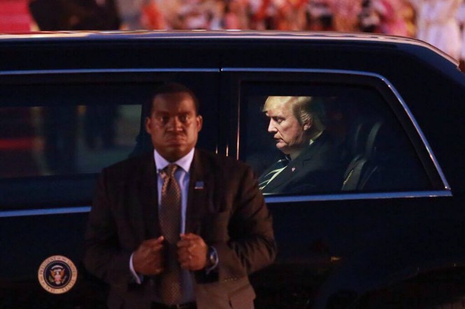 Nhìn lại ngày đầu của Tổng thống Mỹ Donald Trump tại Hà Nội - ảnh 6