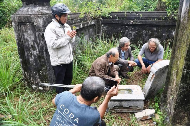 Xâm hại lăng mộ mẹ vua Nguyễn ở Huế để tìm châu báu? - ảnh 1