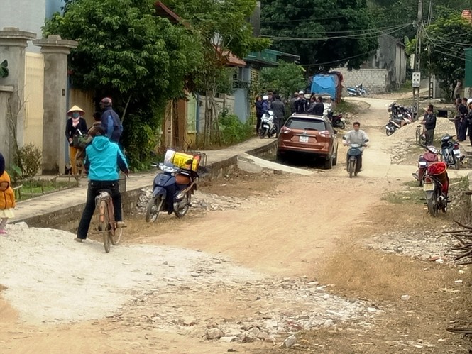 Nhân chứng kể chuyện bà lão nằm sõng soài trên đất, cháu bé 20 ngày tuổi bị bắt cóc - ảnh 1