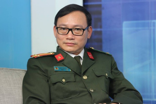 Tài xế ứng phó thế nào khi bị cướp chặn đường - ảnh 1