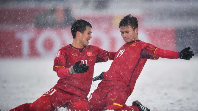 AFC ca ngợi ‘chiếc chân trái cực ngọt’ của Quang Hải - ảnh 2