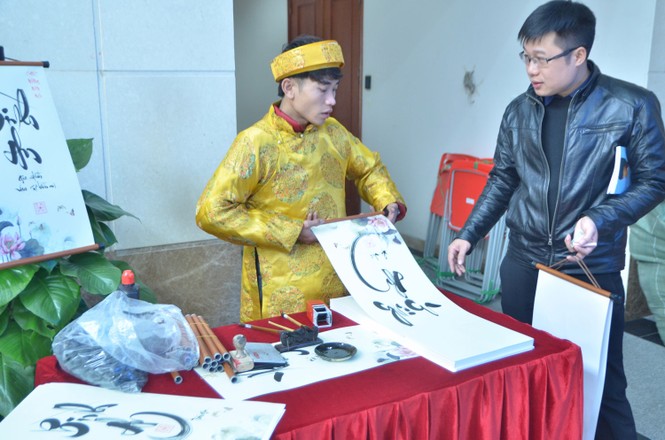 Lãnh đạo Bộ Thông tin & Truyền thông hào hứng hiến máu cứu người - ảnh 13