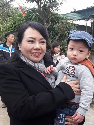 18 tháng đầu đời bé trai của người mẹ ung thư đổi mạng sống vì con - ảnh 1