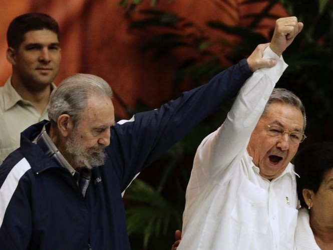 Sáu thập kỉ lãnh đạo đất nước Cuba của hai lãnh tụ Fidel - Raul Castro - ảnh 16