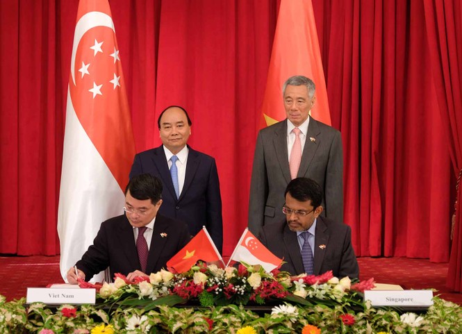 Thủ tướng Việt Nam và Singapore hội đàm - ảnh 3
