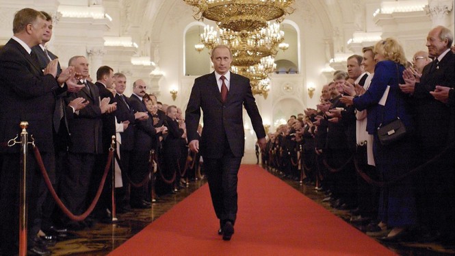 Loạt ảnh hiếm về 3 lần nhậm chức của Tổng thống Nga Putin - ảnh 5
