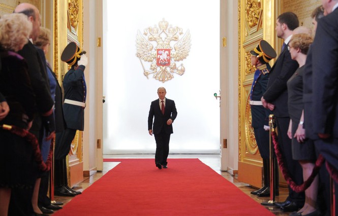 Loạt ảnh hiếm về 3 lần nhậm chức của Tổng thống Nga Putin - ảnh 9