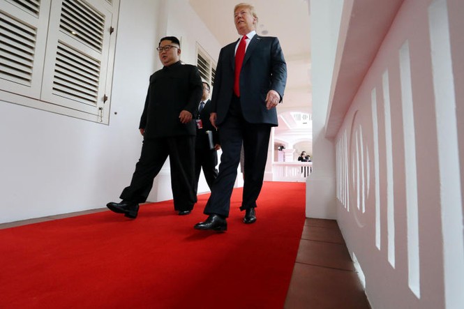 Ông Kim Jong-un: 'Thế giới ngỡ khoảnh khắc này như bộ phim viễn tưởng' - ảnh 11
