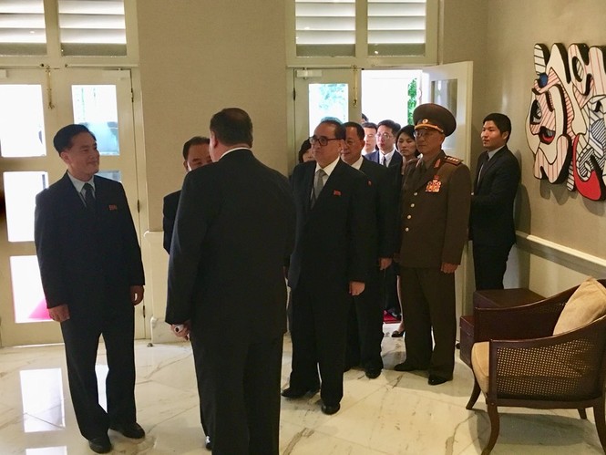 Ông Kim Jong-un: 'Thế giới ngỡ khoảnh khắc này như bộ phim viễn tưởng' - ảnh 21