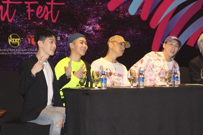 Simon D, Gray và Loco đếm ngược chào năm mới cùng fans Đà Nẵng - ảnh 1