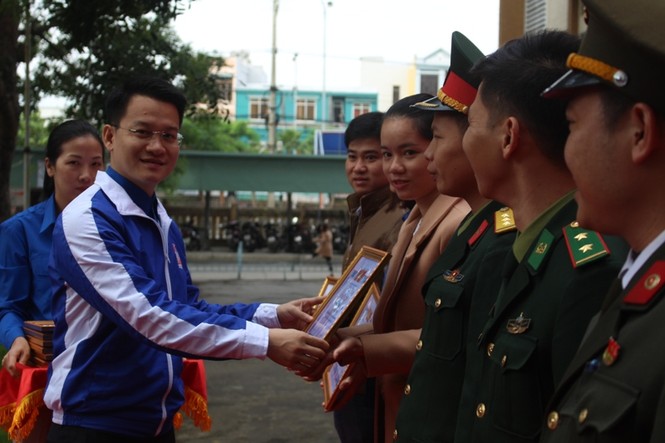Hơn 1000 bạn trẻ Đà Nẵng hào hứng tham gia Chủ Nhật Đỏ - ảnh 3