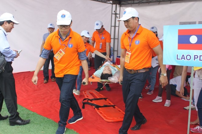 Nhật Bản và ASEAN diễn tập ứng phó y tế khi xảy ra siêu bão - ảnh 1