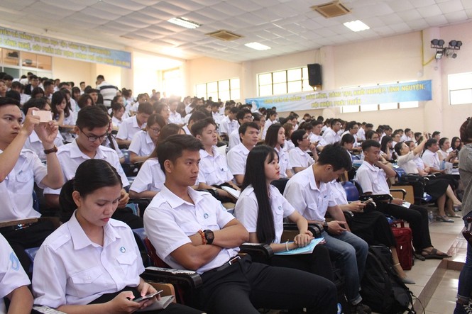 Anh Nguyễn Duy Minh tái đắc cử Chủ tịch Hội Sinh viên TP Đà Nẵng - ảnh 1