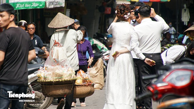 Hà Nội sẽ không còn hoa quả bán rong? - ảnh 14