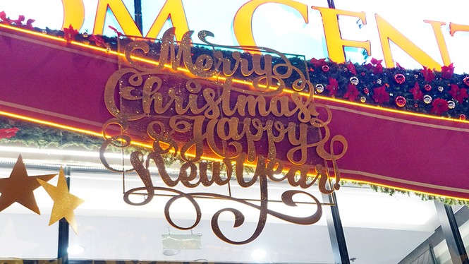 Không khí Noel tràn ngập phố phường Hà Nội - ảnh 8