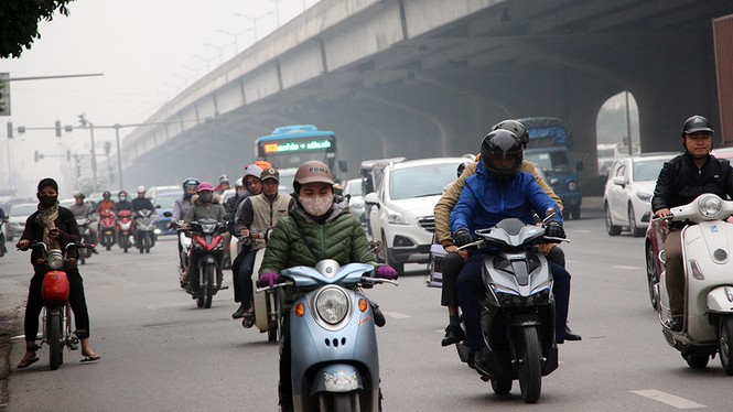 Giao thông Hà Nội bắt đầu 'tăng nhiệt' trước nghỉ lễ - ảnh 13
