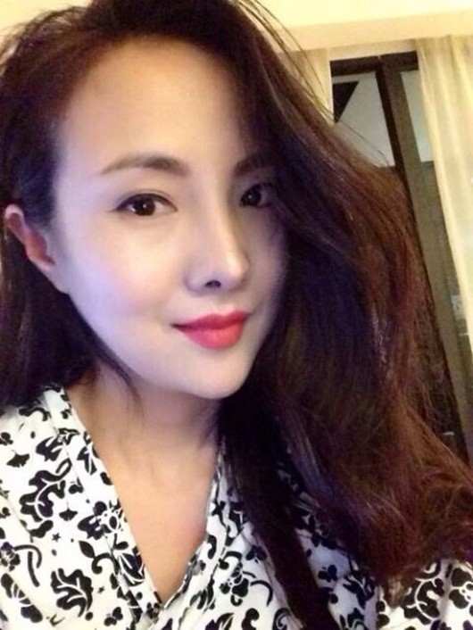 Can Lộ Lộ bất ngờ 'kín cổng cao tường