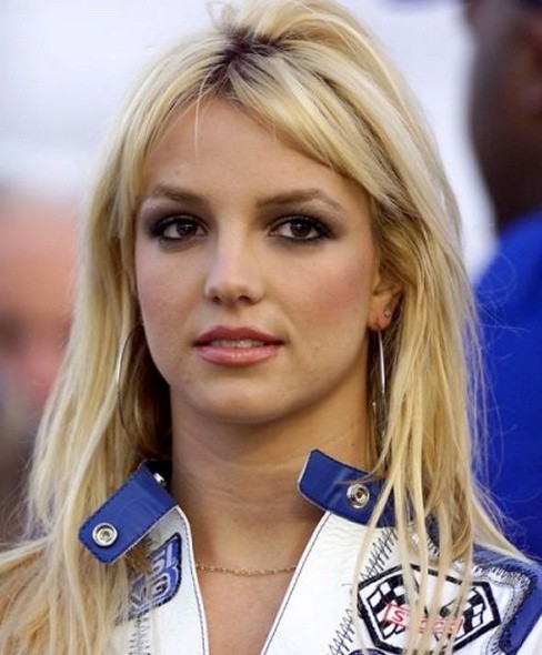 Phát hoảng với nhan sắc xấu tệ của Britney Spears - ảnh 6
