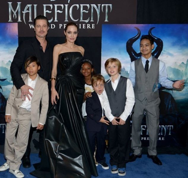 Angelina Jolie lộ ảnh nghiện ngập trong quá khứ - ảnh 7