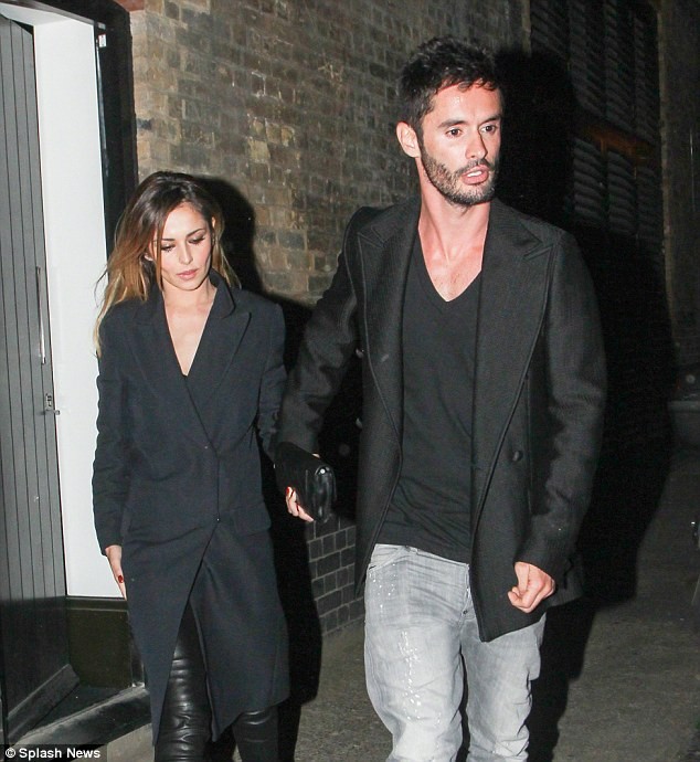 Cheryl Cole lên xe hoa sau 3 tháng hẹn hò - ảnh 3
