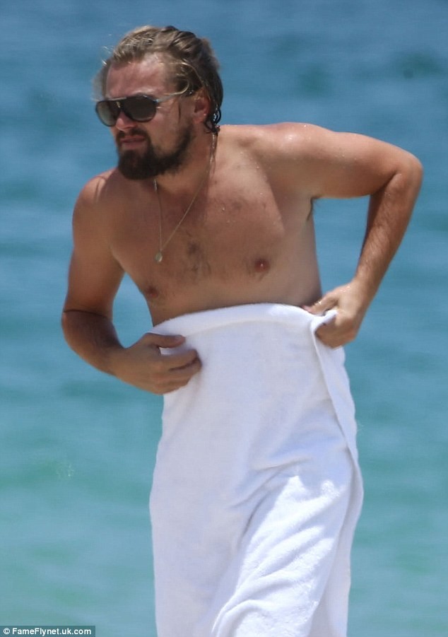 Leonardo DiCaprio lộ thân hình chảy xệ, già nua - ảnh 1