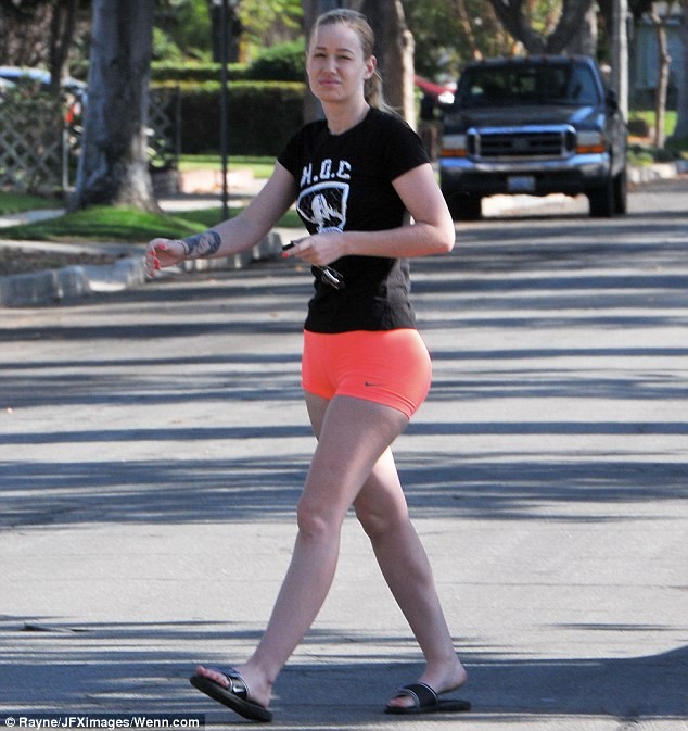 Iggy Azalea tức giận vì bị sử dụng hình ảnh trái phép - ảnh 6