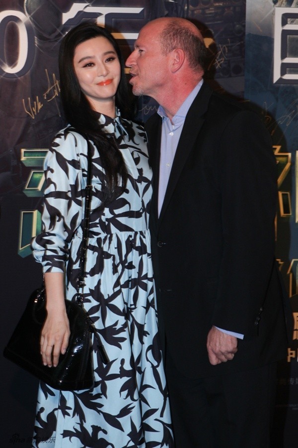 Megan Fox 'đọ sắc' cùng Phạm Băng Băng tại Bắc Kinh - ảnh 8